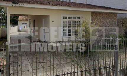 Casa à venda no bairro Pantanal em Florianópolis, financiável
