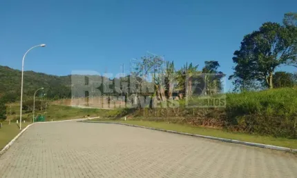 Terreno loteamento fechado à venda no bairro Itacorubi em Florianópolis