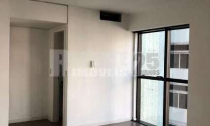 Sala comercial à venda na Rua Esteves Júnior, 50, Centro, Florianópolis