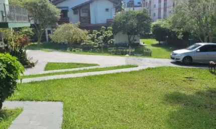 Terreno à venda no bairro Trindade em Florianópolis
