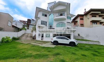 Casa financiável à venda na Carvoeira, florianópolis