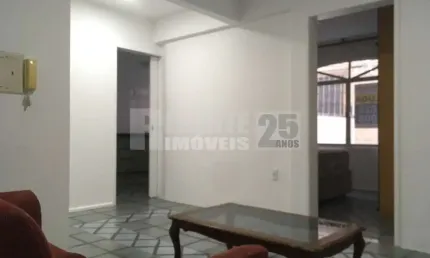 Apartamento à venda no bairro Trindade em Florianópolis