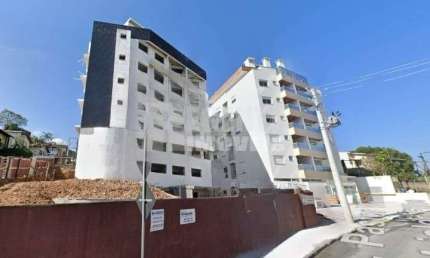 Cobertura duplex com 2 suítes + 1 quarto e 2 vagas bairro Itacorubi-Florianópolis