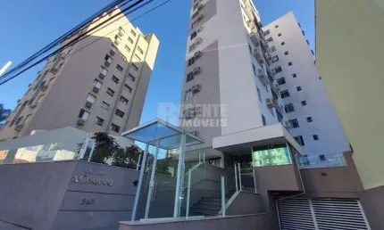 Apartamento à venda no bairro Centro em Florianópolis