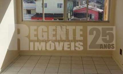 Apartamento  à venda no bairro Capoeiras em Florianópolis