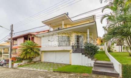 Casa em condomínio fechado com 3 quartos à venda na Travessa América, 68, Coqueiros, Florianópolis