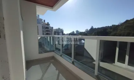 Cobertura duplex com 2 suítes + 1 quarto e 2 vagas bairro Itacorubi-Florianópolis