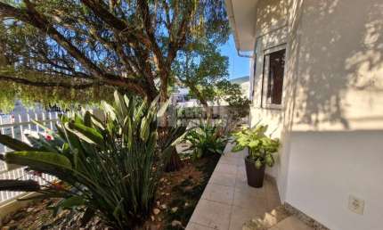 Casa com 4 quartos à venda na Avenida Deputado Protógenes Vieira, 66, Santa Mônica, Florianópolis