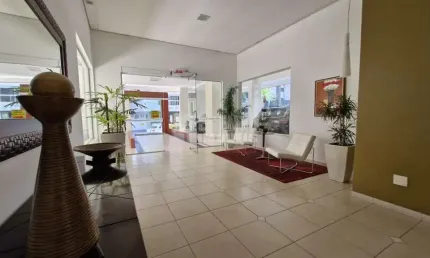 Excelente apartamento 3 dormitórios no centro em Florianópolis SC