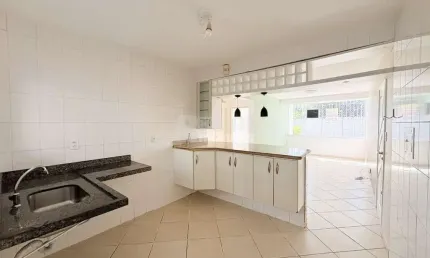Apartamento à venda no bairro Trindade em Florianópolis