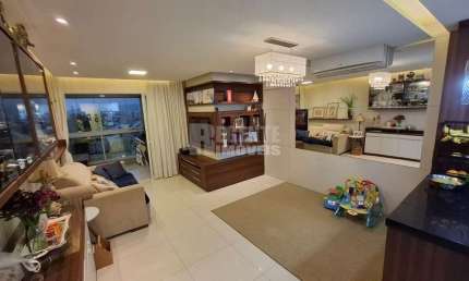 Apartamento à venda no bairro Córrego Grande em Florianópolis