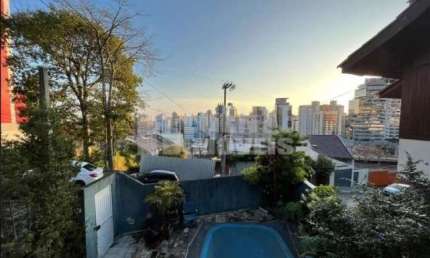 Casa com 5 quartos à venda na Rua Ângelo La Porta, 279, Centro, Florianópolis