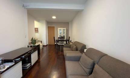 Apartamento à venda no bairro Trindade em Florianópolis