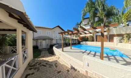 Casa de 5 quartos sendo 2 suítes no Centro de Florianópolis SC