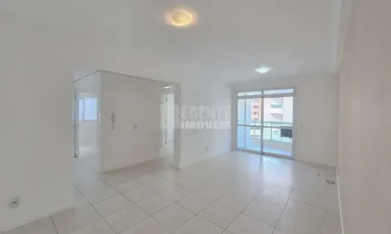 Apartamento com 2 quartos sendo 1 suíte no itacorubi em florianópolis
