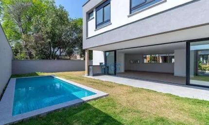 Casa em condomínio com piscina privativa, 418m², 4 suítes à venda no Alto da Boa Vista - Agende sua visita!!