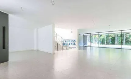 Casa com 4 suítes, jardim privativo, 838m² à Venda - Agende sua visita!!