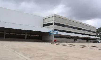 Galpão Industrial com 9.088m² de área construída em Cotia/SP