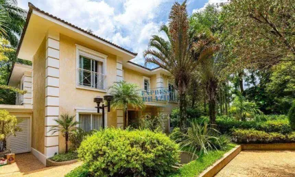 Casa com piscina privativa à Venda no Alto da Boa Vista - Agende sua visita!!