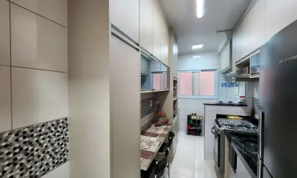 Apartamento à venda no Parque Emília, Sumaré-SP: 2 quartos, 2 salas, 1 banheiro, 2 vagas de garagem, 57,80 m² de área.