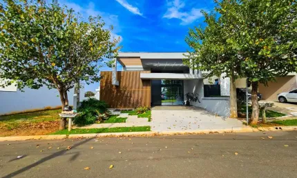 Casa em Condomínio à Venda em Hortolândia-SP, Parque Ortolândia: 3 Quartos, 1 Suíte, 2 Salas, 4 Vagas, 170m².