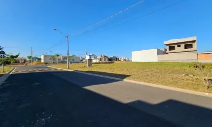 Venda de terreno em condomínio no bairro Monterrey em Monte Mor-SP com 250,00 m² de área.