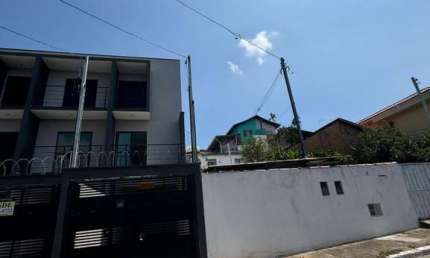 Imperdível Casa à Venda em São Paulo-SP, Bairro Vila São Domingos: 3 Quartos, 1 Suíte, 2 Salas, 3 Banheiros, 3 Vagas de Garagem, 140m².