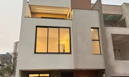 Casa em Condomínio à Venda em Campinas-SP, Chácara Primavera  3 Quartos, 2 Salas, 2 Banheiros, 2 Vagas de Garagem  158,07 m²