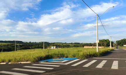 Oportunidade Imperdível: Terreno à venda em Sumaré-SP, Jardim Bela Vista, com 312,00 m² de área, de Esquina e permuta em Veiculos!
