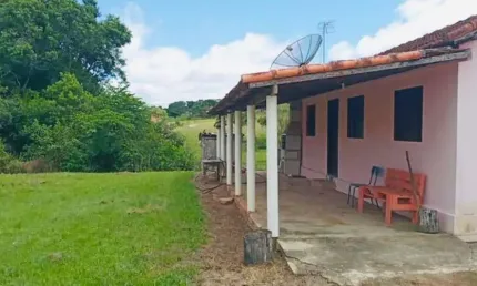 Sitio com 3 Alqueires, 10 km do centro de Quadra SP , Sitinho com preço de oportunidade...  550 mil ??????????