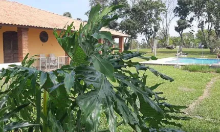 Imperdível: sitio à venda em sarapuí-sp, zona rural, 3 quartos, 1 suíte, 2 salas, 3 banheiros, 5 vagas de garagem, 65.430m²!
