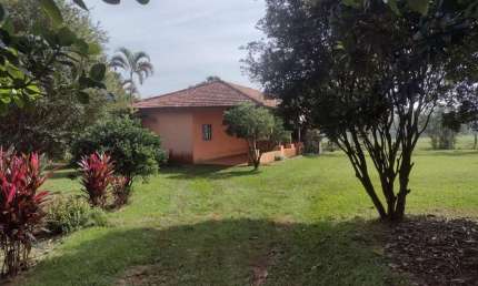 Sítio à venda em Itapetininga-SP, Área Rural: 2 quartos, 3 salas, 2 banheiros, 2 vagas de garagem, 278.300,00 m² de área.