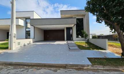 Imperdível! Casa em condomínio à venda em Hortolândia-SP, Jardim Santana, 3 quartos, 1 suíte, 2 salas, 3 banheiros, 4 vagas, 166m².