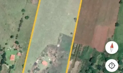 Chácara à venda em Angatuba-SP, Zona Rural: 2 quartos, 1 sala, 1 banheiro, 2 vagas, 90m². Aproveite!