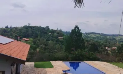 Chácara de luxo à venda em Campinas-SP, Joaquim Egídio: 4 quartos, 4 suítes, 3 salas, 5 banheiros, 3 vagas, 550m². PORTEIRA FECHADA