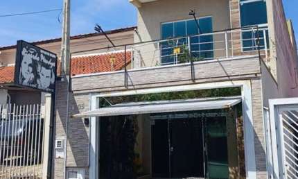 Salão Comercial à Venda em Hortolândia-SP: 7 Salas, 5 Banheiros, 1 Vaga de Garagem, 260m² no Jardim Campos Verdes. Venha Conferir!