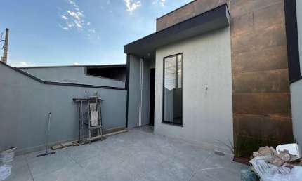 Imperdível oportunidade: Casa à venda em Hortolândia-SP, Parque Gabriel, 3 quartos, 1 suíte, 1 sala, 2 banheiros, 2 vagas, 100m².