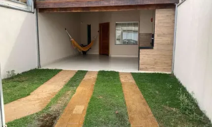 Casa à venda em Americana-SP, Jardim Terramérica III: 2 quartos, 1 suíte, 2 salas, 3 banheiros, 4 vagas, 131 m².