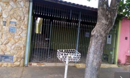 Casa à venda em Tatuí-SP, Jardim Palmira: 2 quartos, 1 sala, 1 banheiro, 1 vaga de garagem, 70m². Venha conferir!