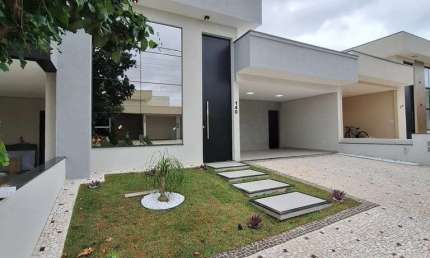 Casa em Condomínio à Venda em Hortolândia-SP: 3 Quartos, 1 Suíte, 2 Salas, 2 Banheiros, 4 Vagas, 175m² no Parque Ortolândia!