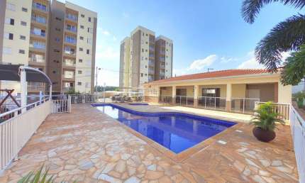 Apto 51m² com varanda, 2 dormitórios, sala integrada a cozinha, 1 banheiro, fino acabamento - Móveis planejados na cozinha, área de serviço e banheiro