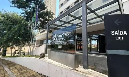 Hotel Blue Tree Apartamento confortável de 22m² com três camas de solteiro 2 padrão e 1 extra ou uma cama casal queen size e uma cama extra de solteir