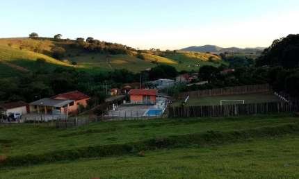 Chácara 12000m2 Casa Sede 3 Dorms, Sala, 2 Cozinha, Banheiro, 3 Vagas Cobertas,