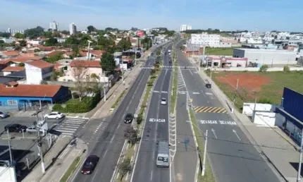 Lotes Comerciais 800,30m2, na região mais nobre e valorizada da Cidade  Mais de 500 industrias Comercios , Supermercados e Hospitais já instalados na