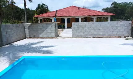 Chácara à venda em Pouso Alegre-MG, Área Rural: 2 quartos, 2 salas, 2 banheiros, 3 vagas, 100m². Imperdível!
