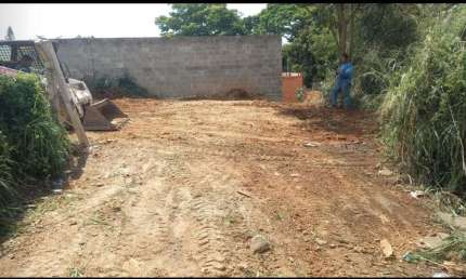 Terreno Plano 291m2 Praia Azul Documentos ok, Ótima Localização, Excelente Preço, 12 frente,  28 lateral e 8 fundo