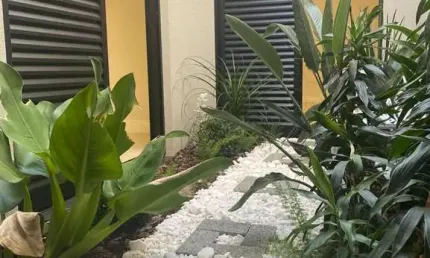 Casa à  Venda jardim terra América terreno de 312,50 m², construção de 211,83 m² com 3 dormitórios, 1 suite com closet, Wc social, piso vinilico no corredor e quartos, porcelanato nas demais dependênc