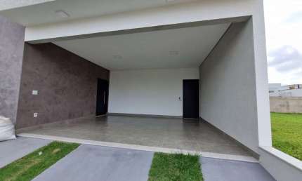 Casa Térrea 155m2 3 Dorms 1 Suíte,2 Banheiros Planejados, Sala, Cozinha e Área Gourmet Planejada, Lazer Completo no Condomínio, Terreno 250m2