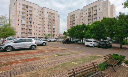 Apto 52m2 2 Dorms, Banheiro, Sala integrada c/Cozinha Americana, Área de Serviço, Vaga Coberta, Moveis Planejados, Lazer Completo, Piscina Aquecida