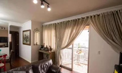 Apartamento 74m2, 3 Dormitórios com Armários, 2 Banheiros, Cozinha Planejada, Varanda, Área de Lazer Completa, Ótima Localização